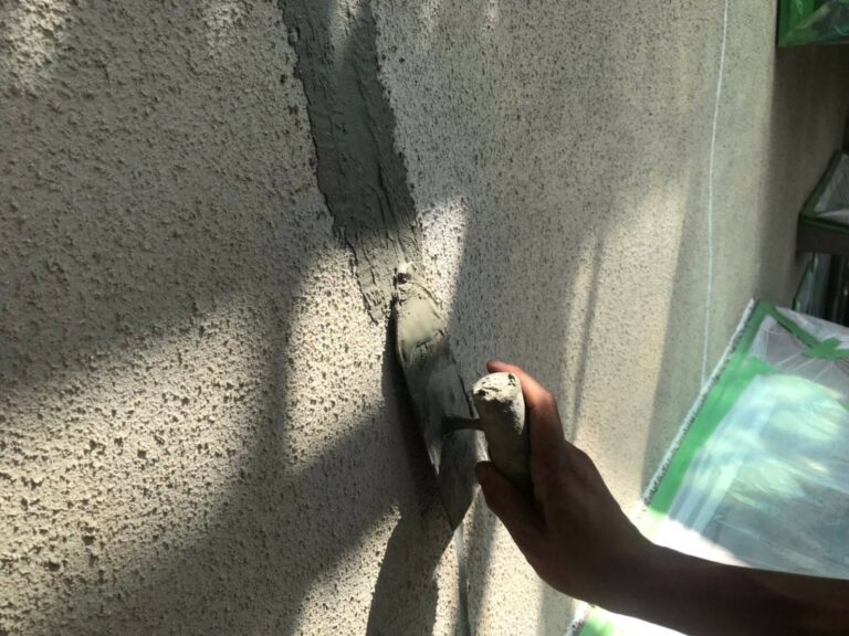 外壁ひび割れ補修 表面平滑化処理