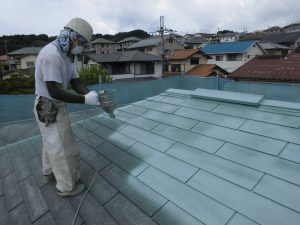 奈良県宇陀市　スレート屋根に断熱遮熱塗料ガイナを塗装