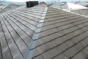 伊賀市　今のスレート屋根にガルバリウム鋼板を重ねる工事