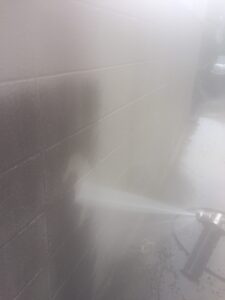 三重県名張市　外壁塗装前の高圧洗浄4