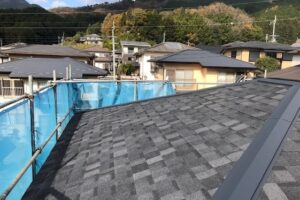 【三重県伊賀市】屋根リフォーム｜今の屋根の上に軽量屋根材リッジウェイを重ねる