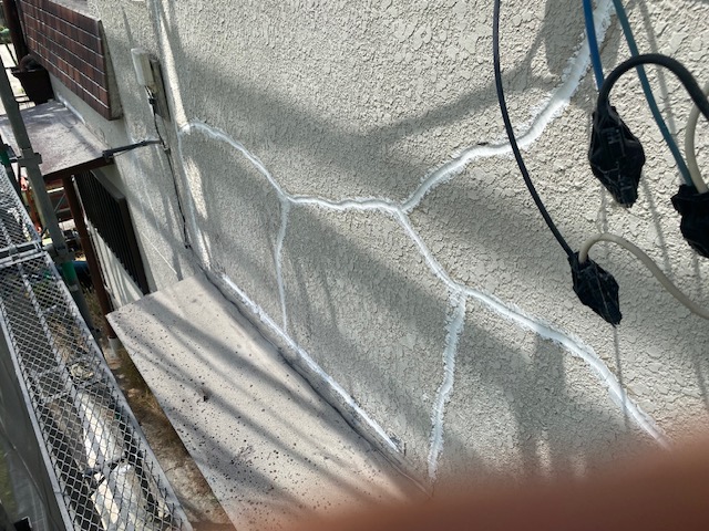 伊賀市U様邸 ひび割れ補修が完了した状態